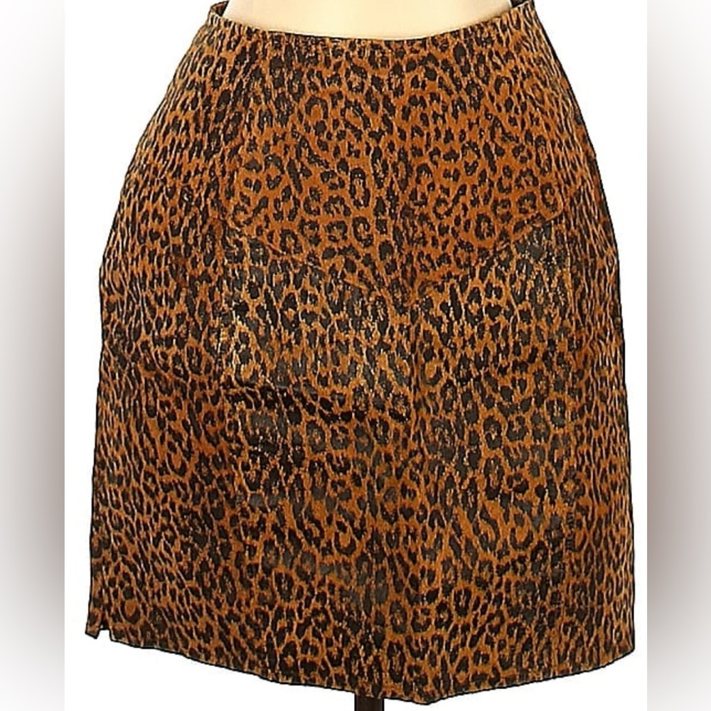 VTG. Leopard leather skirt